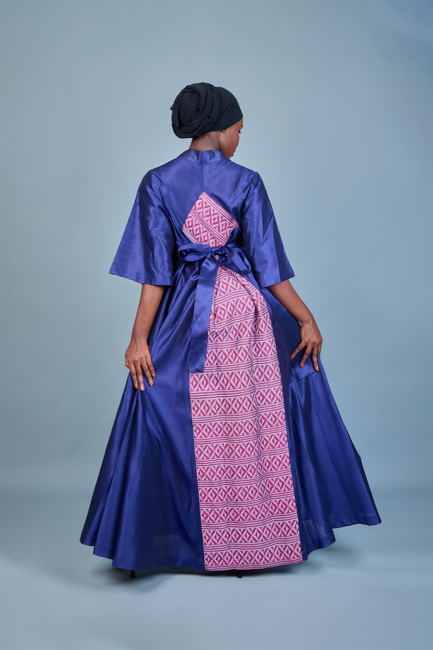 ROBE ASTOU