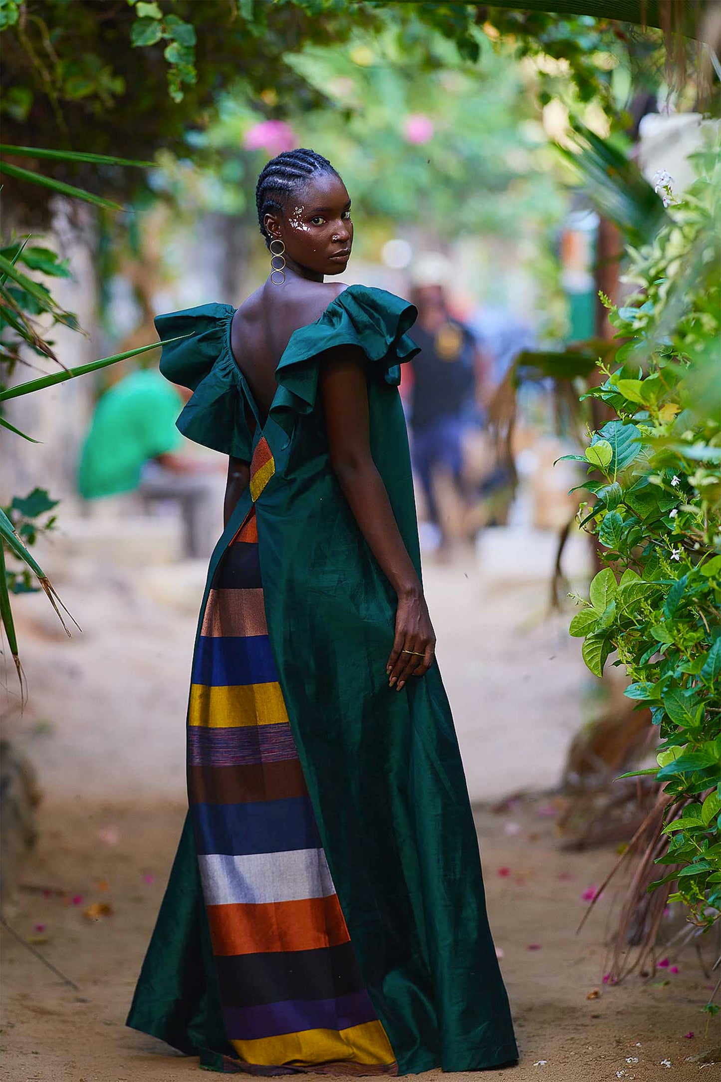 ROBE SHAMIRA