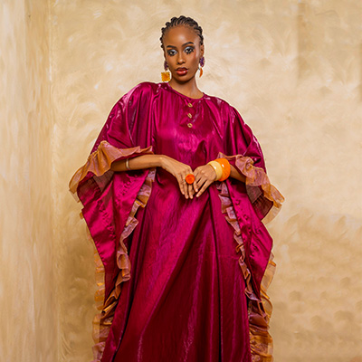 Robe Fuchsia Nuru — modèle volants